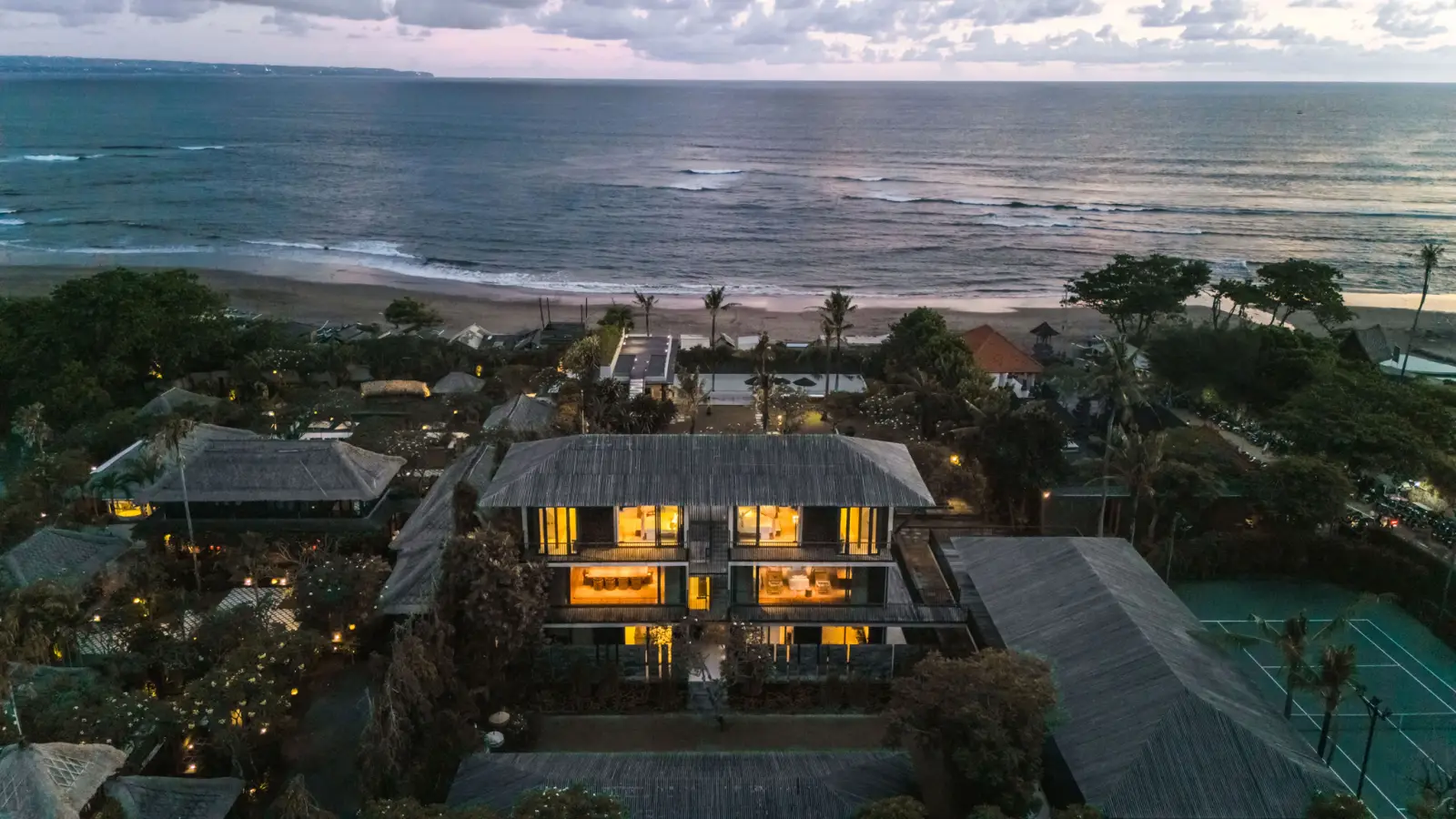 峇里島海邊別墅 Arnalaya Beach House 航拍
