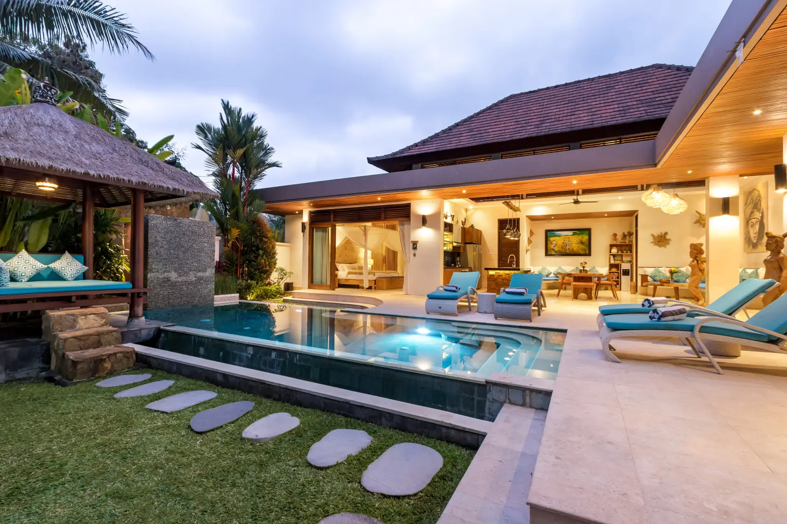 Ubud 烏布稻田森林景別墅